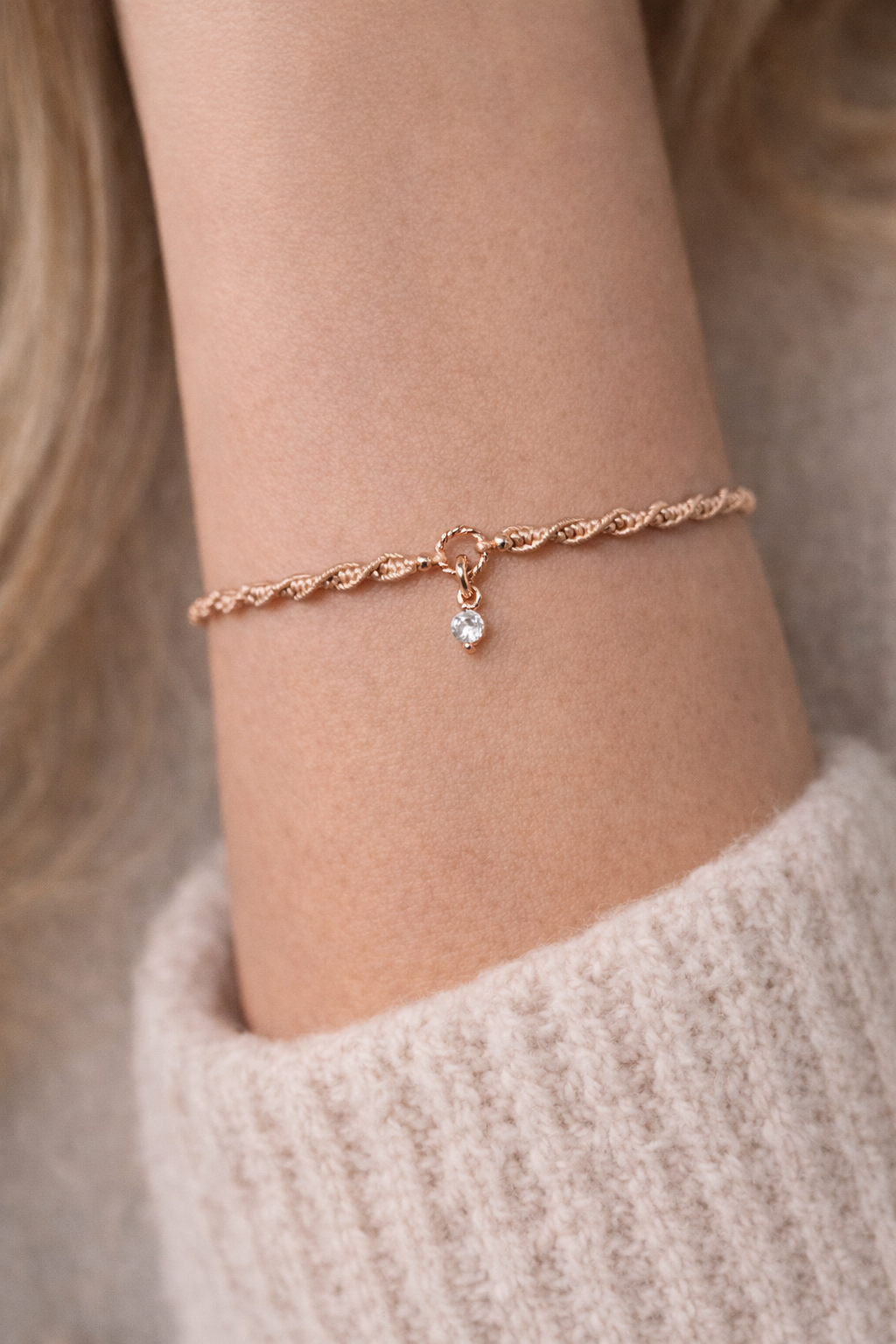 Geknüpftes Armband Roségold