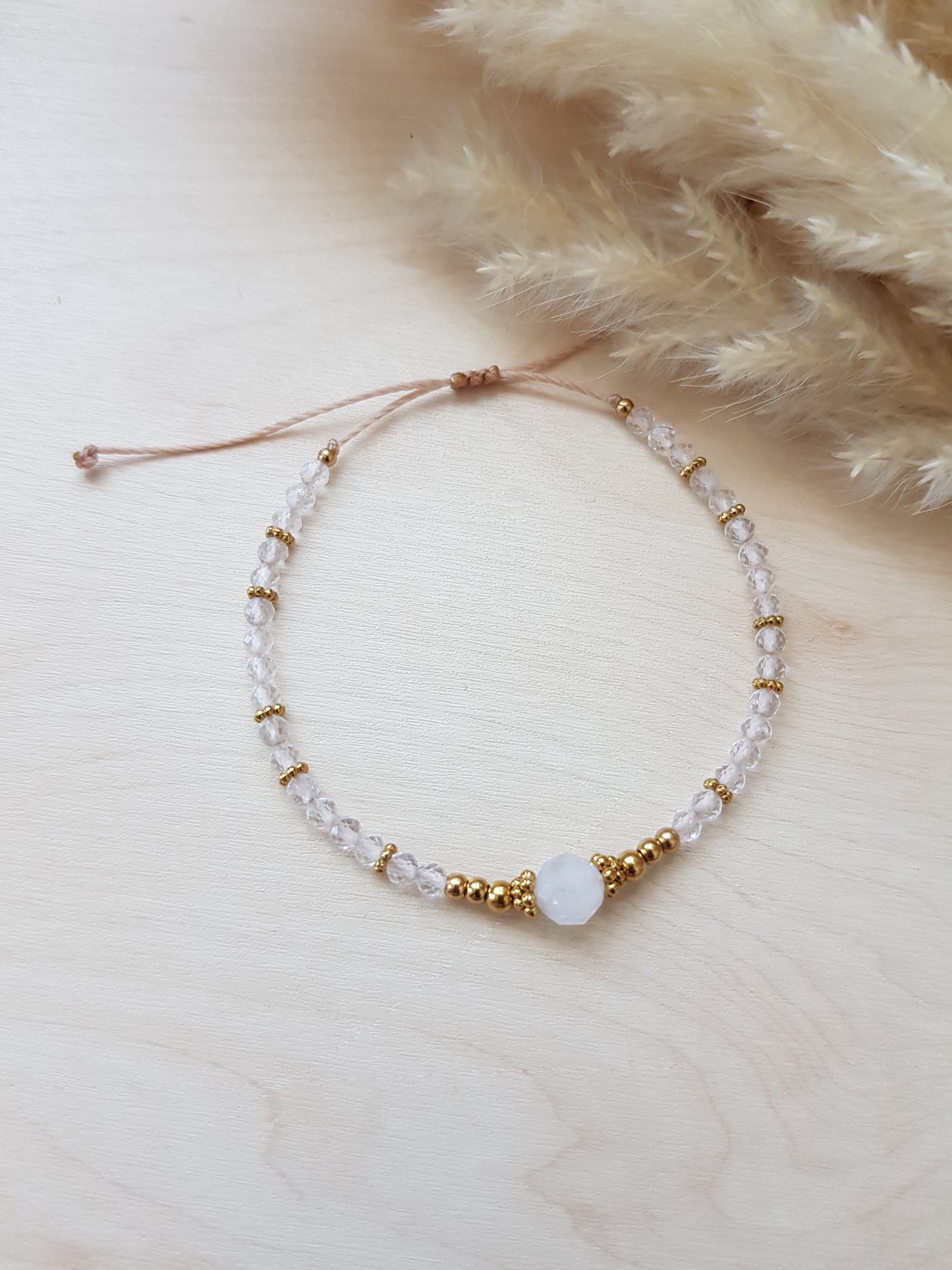 Armband Bergkristall & Mondstein Goldig