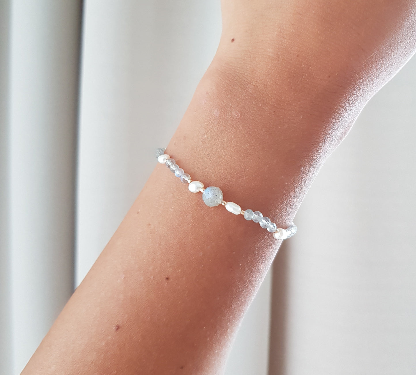 Armband Labradorit & Süsswasserperle