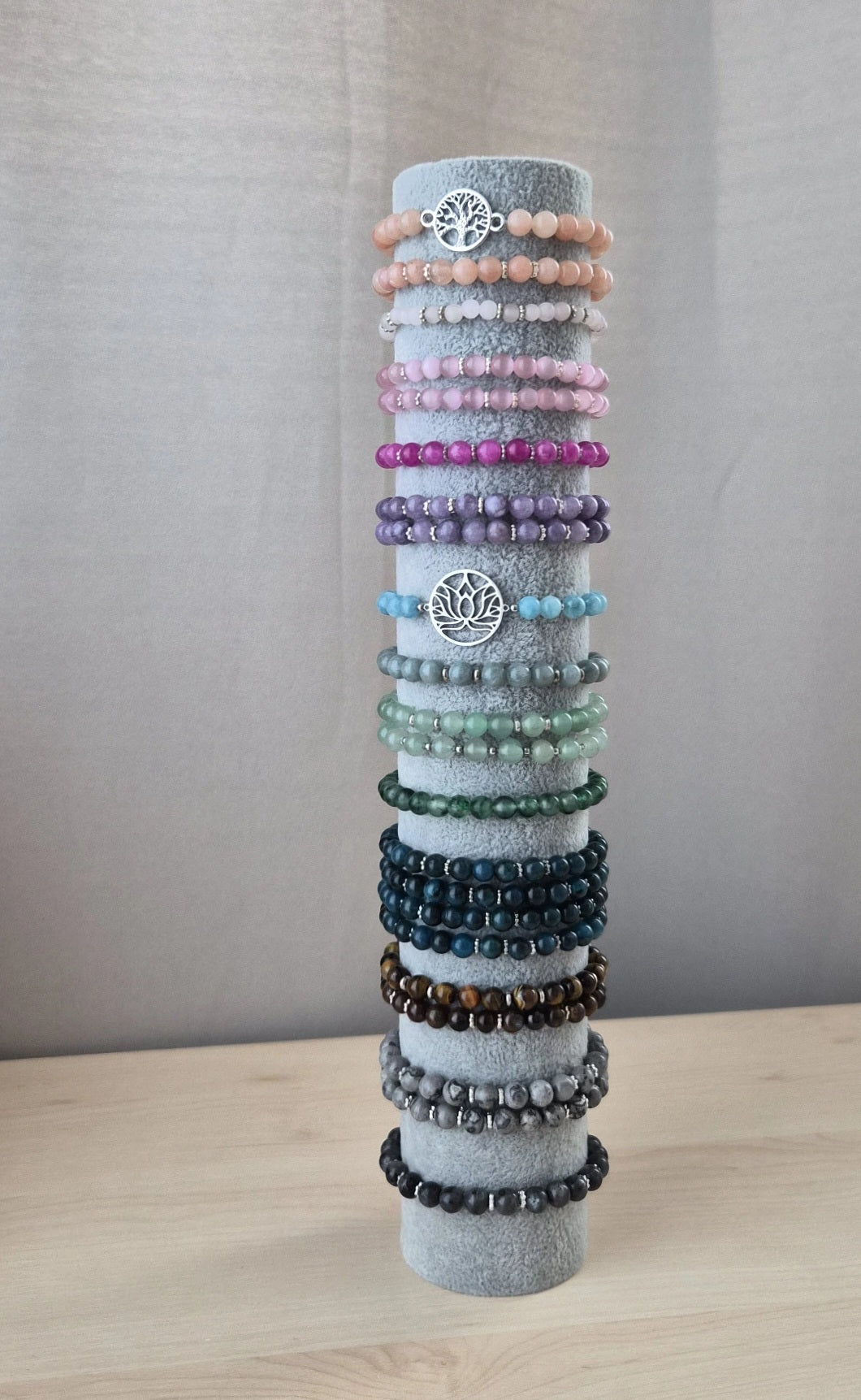 Natursteinarmbänder