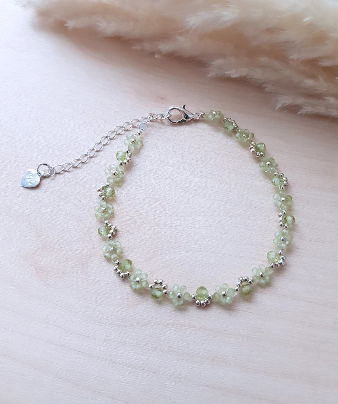 Blümchen Armband Peridot Silbrig