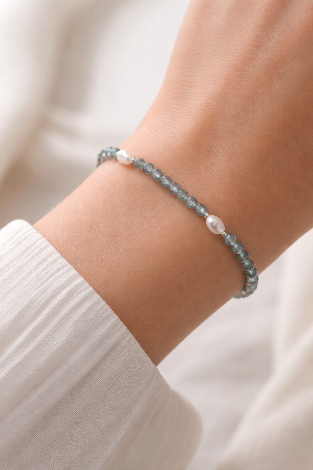 Armband Aqua Apatit Silbrig