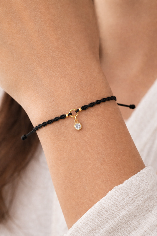 Geknüpftes Armband Gold Anhänger Rund