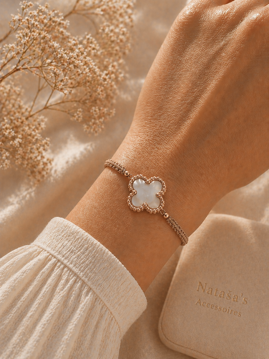 Geknüpftes Armband Perlmutt Kleeblatt Roségold