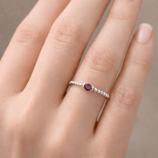 Ring Granat Silbrig