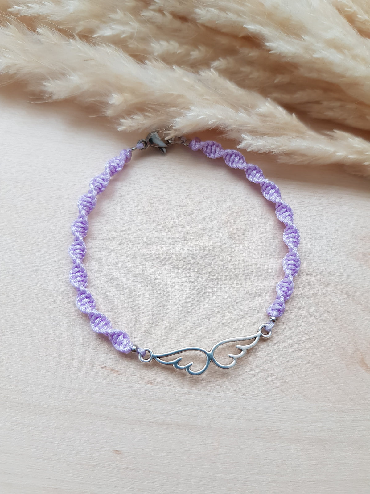 Geknüpftes Armband Silbrig