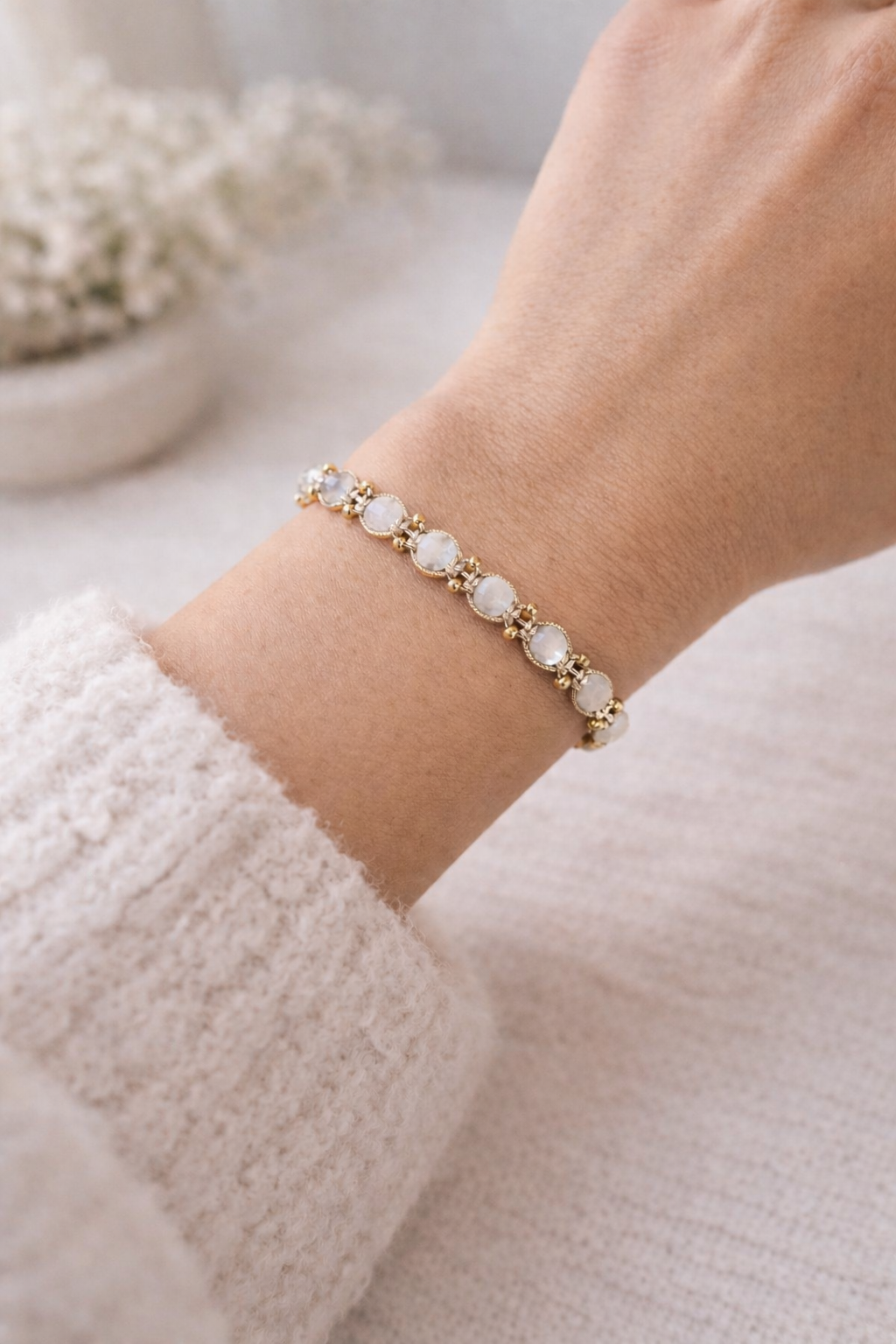 Geknüpftes Armband Mondstein